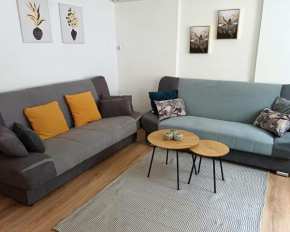 Rose Apartment